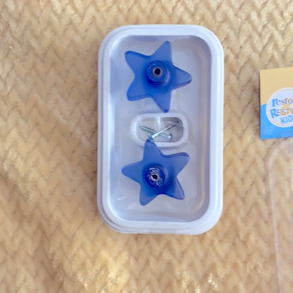 Blue Star Knob for Nursery set of 2